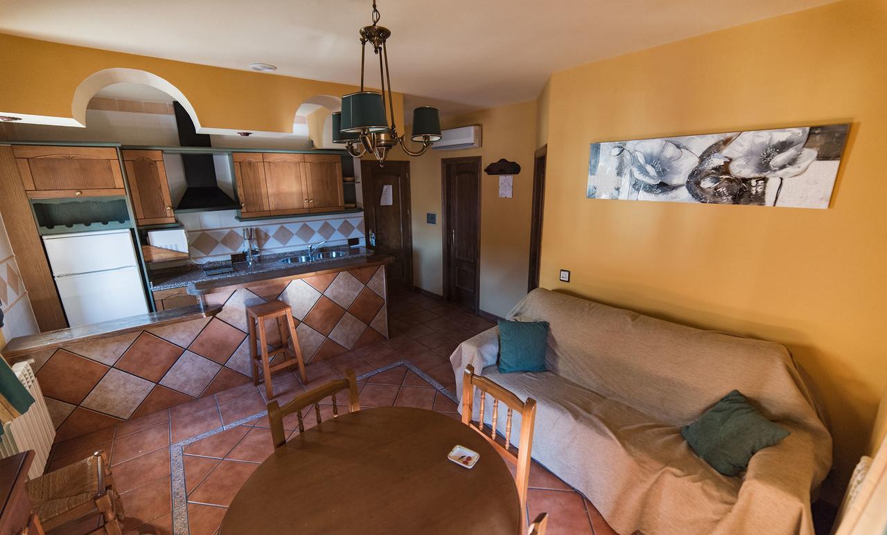 Apartamentos Raisa オルノス エクステリア 写真